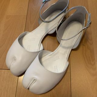 マルタンマルジェラ(Maison Martin Margiela)のino様専用　マルジェラ　TABIフラットメタリックサンダル(バレエシューズ)