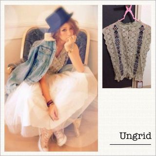 アングリッド(Ungrid)のUngrid カラー刺繍レースブラウス(シャツ/ブラウス(半袖/袖なし))