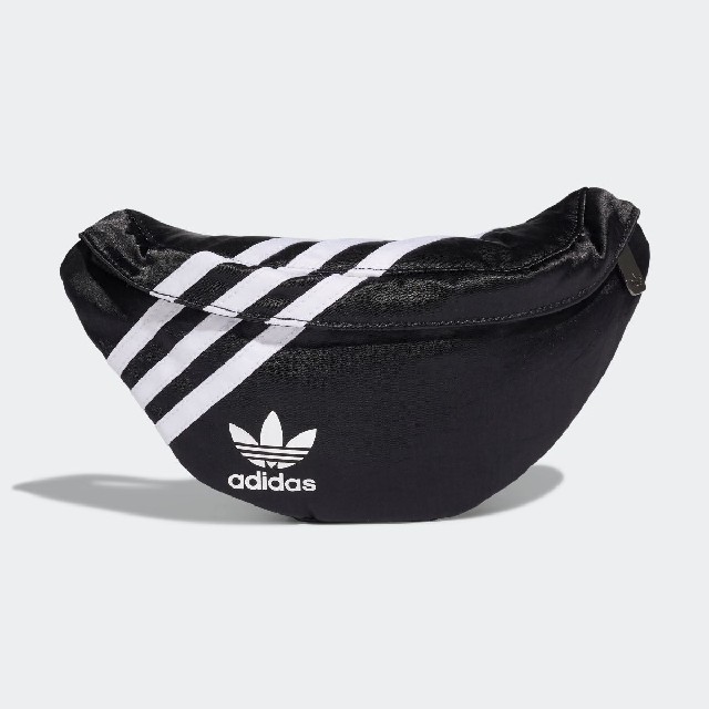 adidas(アディダス)のアディダス ウエストバッグ新品 メンズのバッグ(ウエストポーチ)の商品写真