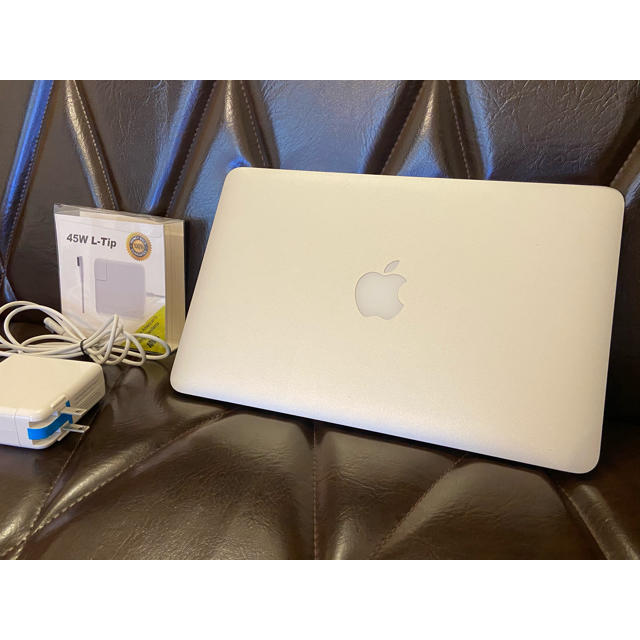 MacBook Air ( 11-inch, Mid 2011 )
