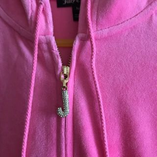 ジューシークチュール(Juicy Couture)のmika様　ジューシークチュール  (パーカー)