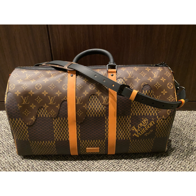 激レア！ LV×Nigo キーポール