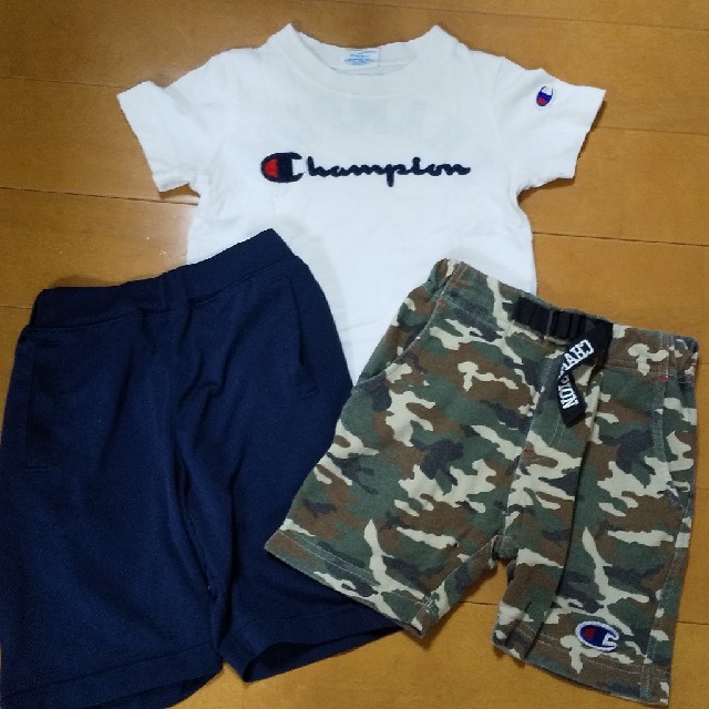 Champion(チャンピオン)の三点セット チャンピオン ユニクロ キッズ/ベビー/マタニティのキッズ服男の子用(90cm~)(パンツ/スパッツ)の商品写真