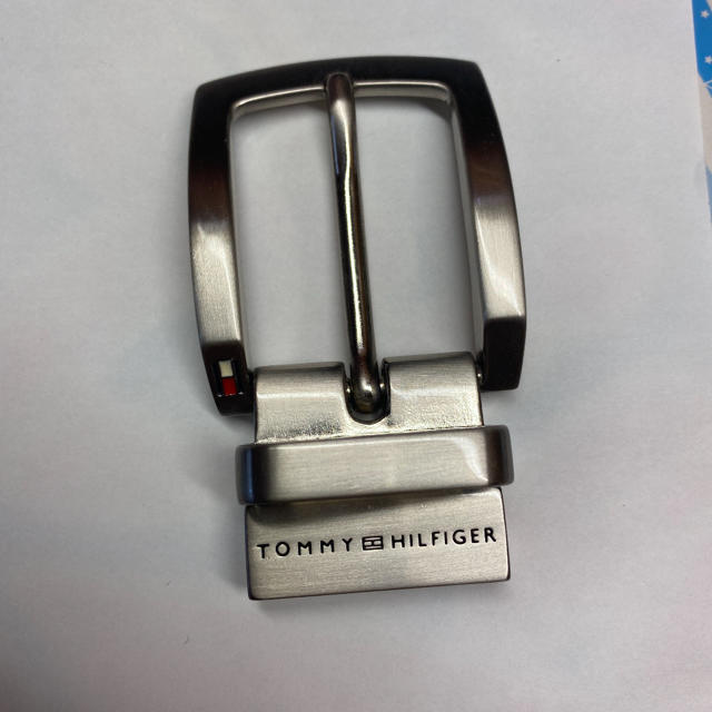 TOMMY HILFIGER(トミーヒルフィガー)のトミーフィルガー バックル メンズのファッション小物(ベルト)の商品写真