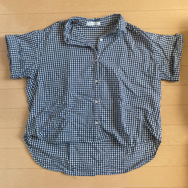 LOWRYS FARM(ローリーズファーム)のチェック　シャツ　半袖 レディースのトップス(シャツ/ブラウス(半袖/袖なし))の商品写真