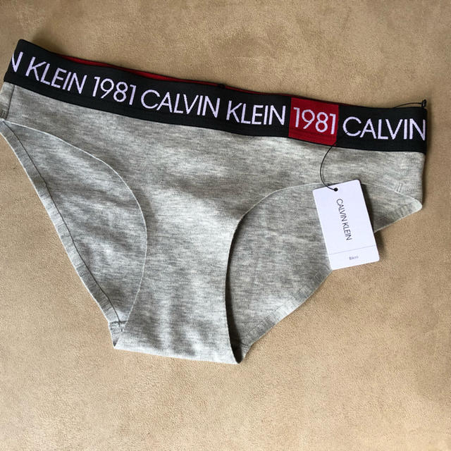 Calvin Klein(カルバンクライン)の⭐︎なっちゃん様専用⭐︎ レディースの下着/アンダーウェア(ショーツ)の商品写真