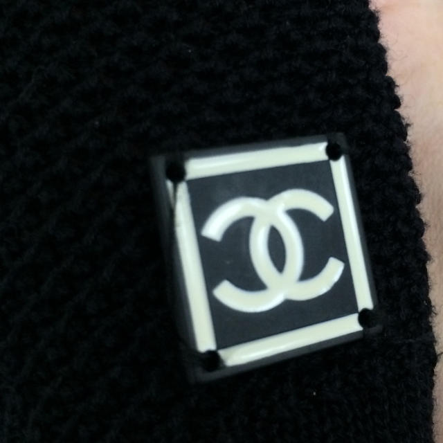 CHANEL(シャネル)のCHANEL☆メッシュカーディガン☆長め レディースのトップス(カーディガン)の商品写真