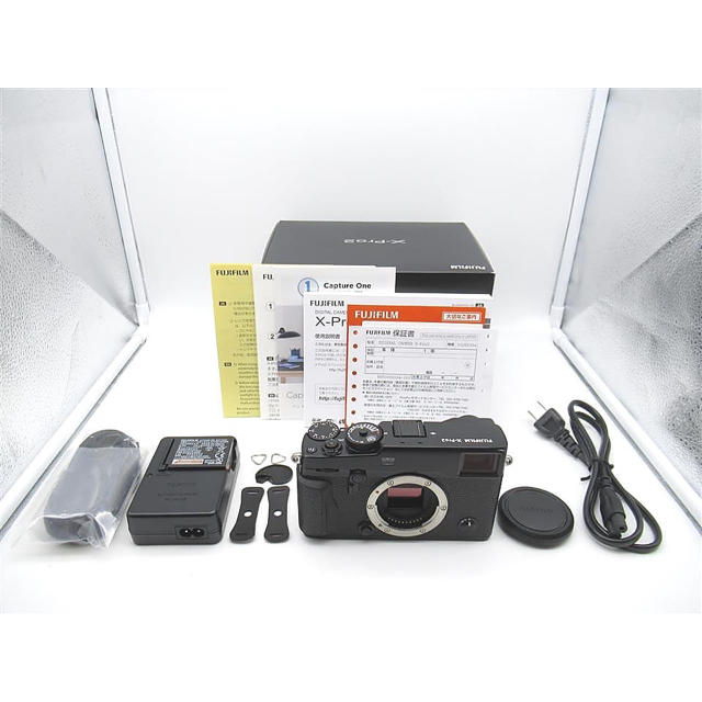 【中古】FujiFilm X-Pro2 ボディ　ブラック スマホ/家電/カメラのカメラ(ミラーレス一眼)の商品写真