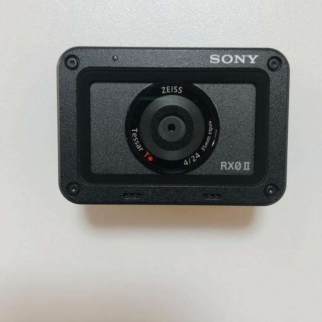 SONY(ソニー)のSONY Cyber−Shot RX DSC-RX0M2 スマホ/家電/カメラのカメラ(デジタル一眼)の商品写真