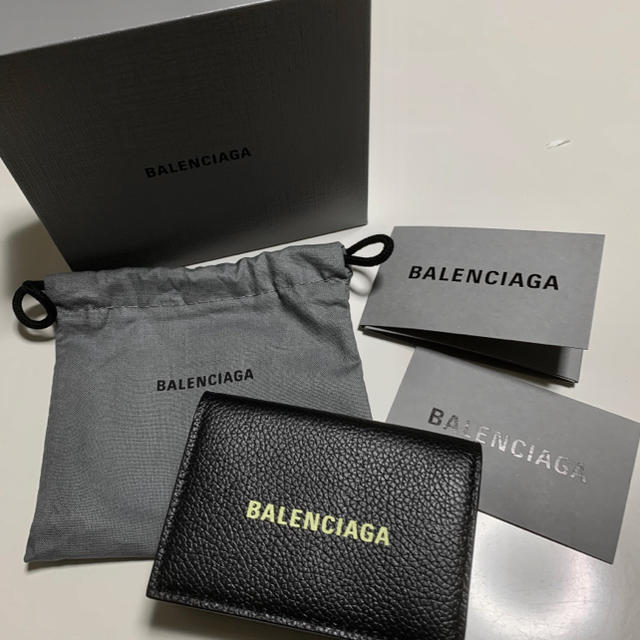 財布本日限り早い者勝ち‼️BALENCIAGA 三つ折財布