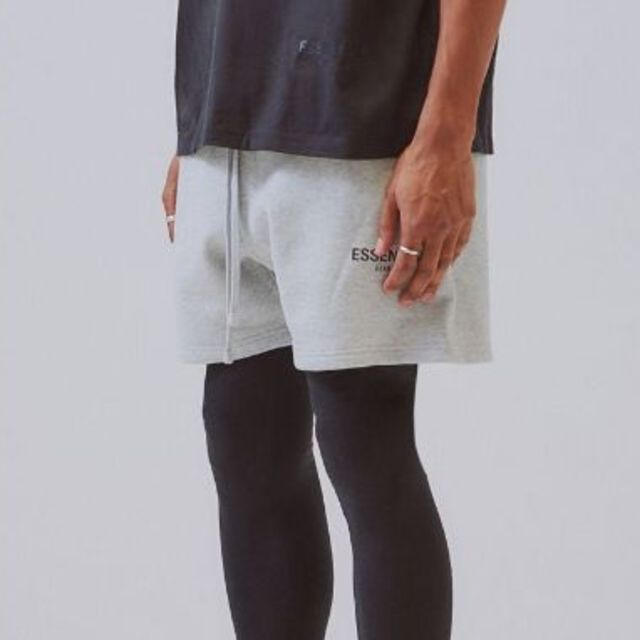 FEAR OF GOD ESSENTIALS 2021 Sweat Shorts エッセンシャルズ スウェットショーツ ショートパンツ ハーフパンツ リフレクティブロゴ ブラック サイズM 【230922】【新古品】【me04】