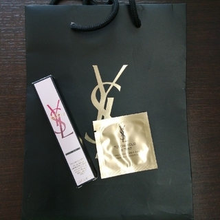イヴサンローランボーテ(Yves Saint Laurent Beaute)のミィ∞さん モン・パリ フローラル  新品 非売品 おまけｗ付き(香水(女性用))