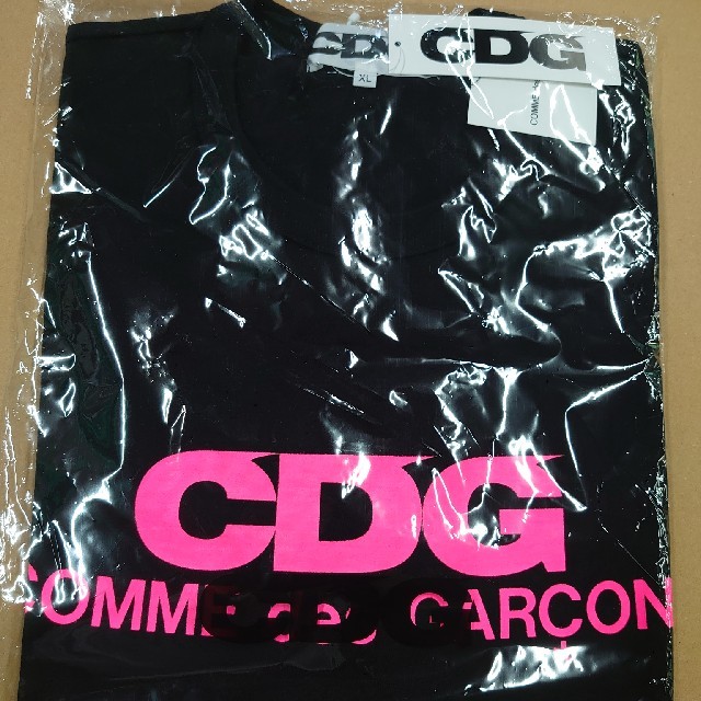 CDG Tシャツ ギャルソン 新品未開封