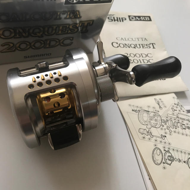 SHIMANO - シマノ カルカッタコンクエスト 200DC 右巻き 美品の通販 by H0039's shop｜シマノならラクマ