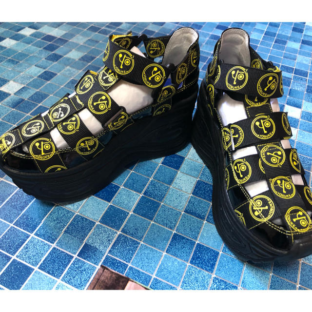 YOSUKE(ヨースケ)のヨースケ　ベレテッドサンダル22.５センチ‼️ レディースの靴/シューズ(サンダル)の商品写真