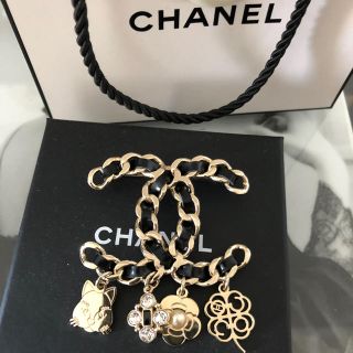 シャネル(CHANEL)のCHANEL ブローチ　(ブローチ/コサージュ)