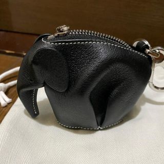 ロエベ(LOEWE)のしろたん様専用です‼️ロエベ！エレファントコインキーホルダ！希少なブラック！(コインケース)