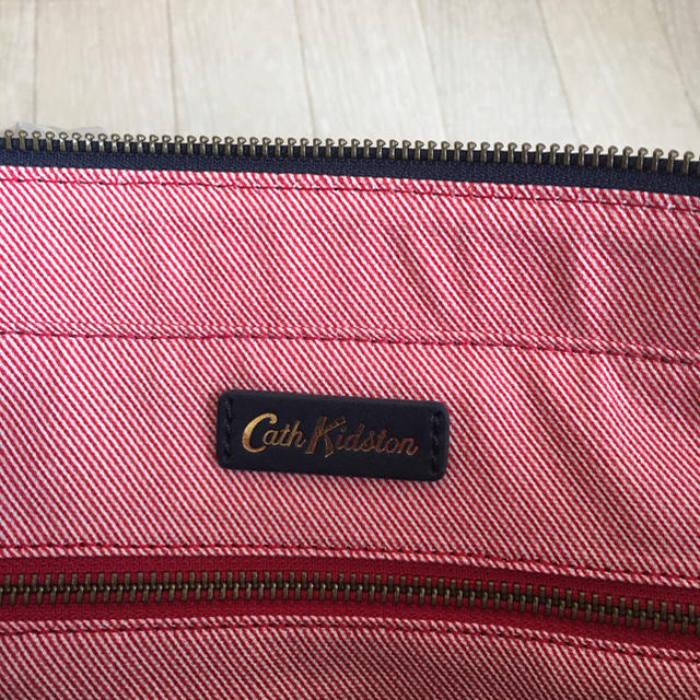 Cath Kidston(キャスキッドソン)の新品！キャスキッドソン　トート　フレストンローズ レディースのバッグ(トートバッグ)の商品写真