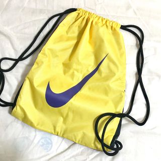 ナイキ(NIKE)のNIKE ナイキ ナップサック ジムサック イエロー パープル(その他)