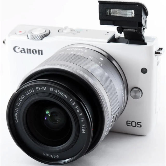 【難あり】キヤノン EOS M10 ホワイト　ミラーレス　予備バッテリー付き