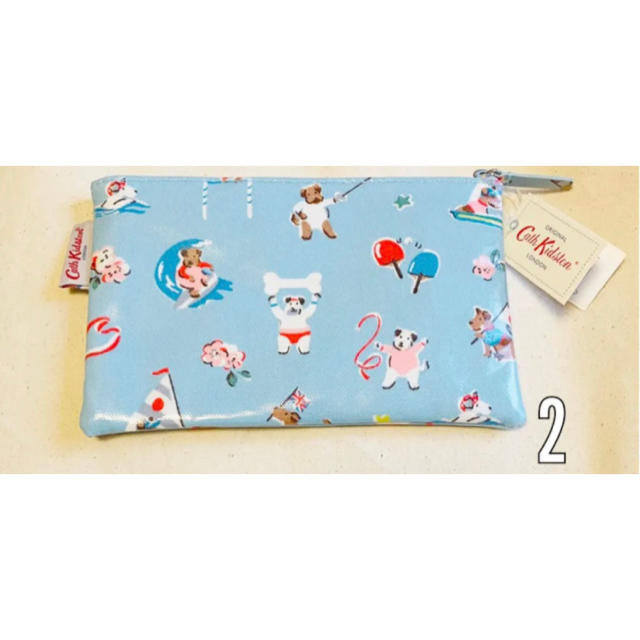 Cath Kidston(キャスキッドソン)のキャスキッドソン　スポーティードッグス　ジップパース　ペールブルー レディースのファッション小物(ポーチ)の商品写真