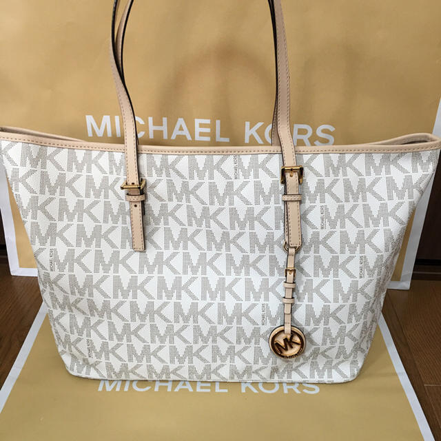 Michael Kors - 人気柄♡マイケルコーストートバッグの通販 by mime11