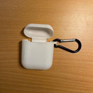 アップル(Apple)のAirPods カバー(ヘッドフォン/イヤフォン)