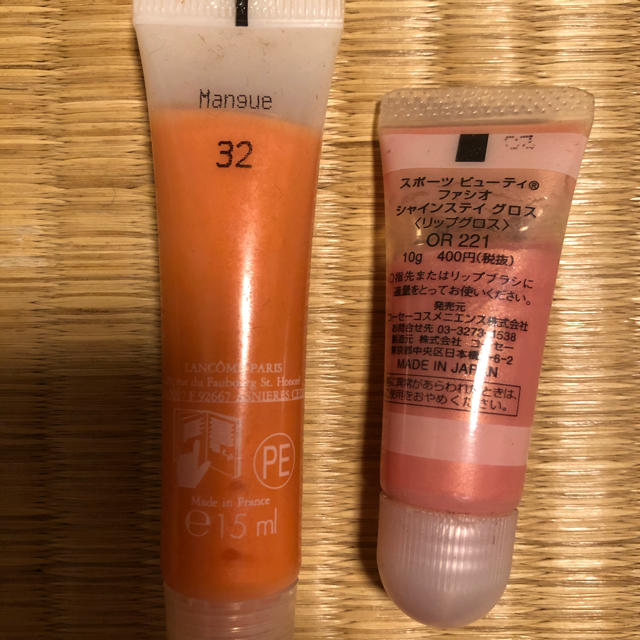 LANCOME(ランコム)のグロス　二本　セット　専用　左のみ コスメ/美容のベースメイク/化粧品(リップグロス)の商品写真