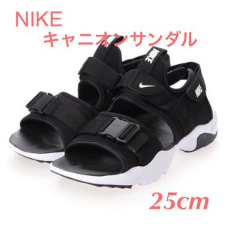 ナイキ(NIKE)のNIKE キャニオンサンダル　黒(サンダル)