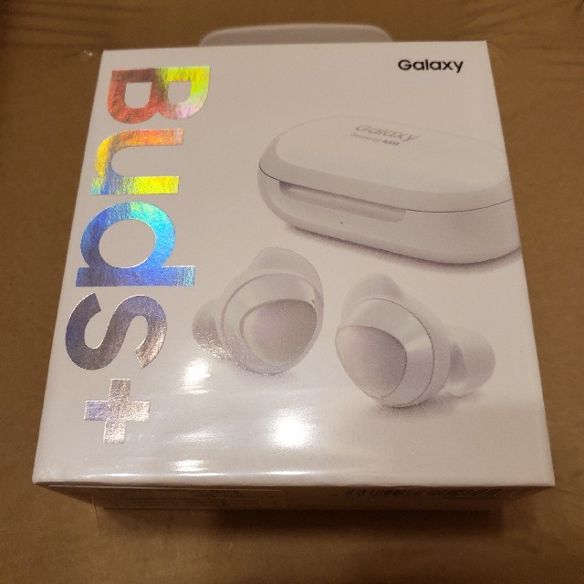 Galaxy(ギャラクシー)のgalaxy buds+ white スマホ/家電/カメラのオーディオ機器(ヘッドフォン/イヤフォン)の商品写真