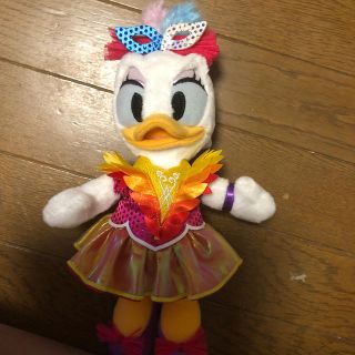 デイジーダック(デイジーダック)のTDL レッツパーティグラ　デイジー　ぬいぐるみバッジ　(キャラクターグッズ)