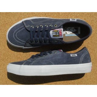 VANS - バンズ VANS AV CLASSIC PRO 28,0cm ブルーの通販｜ラクマ