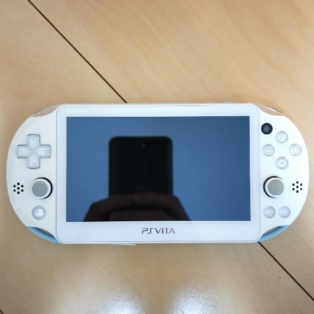 PSVITA【専用】PSVITA PCH-2000 メモリーカード16GB付き