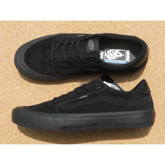 VANS(ヴァンズ)のバンズ VANS STYLE 112 PRO 27,5cm BLACKOUT メンズの靴/シューズ(スニーカー)の商品写真