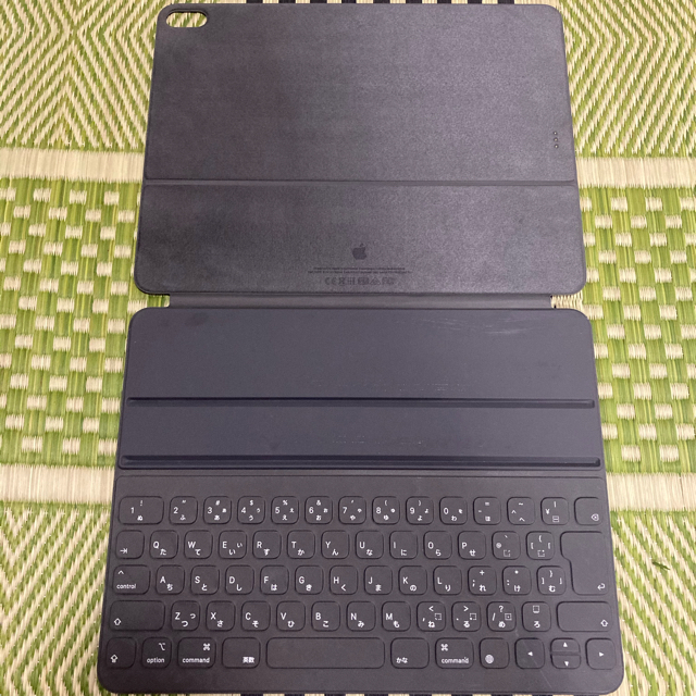 12.9インチiPad Pro用 Smart Keyboard Folio