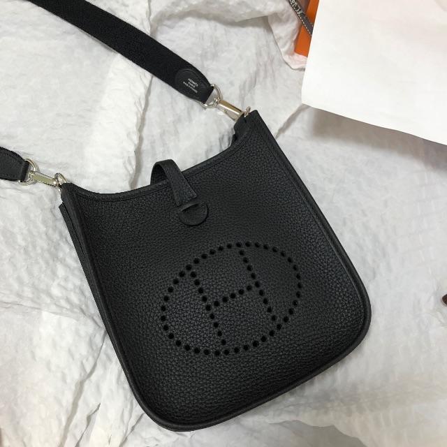 Hermes(エルメス)の値段下げ[新品未使用]エルメス エブリン tpm 黒 ブラック レディースのバッグ(ショルダーバッグ)の商品写真