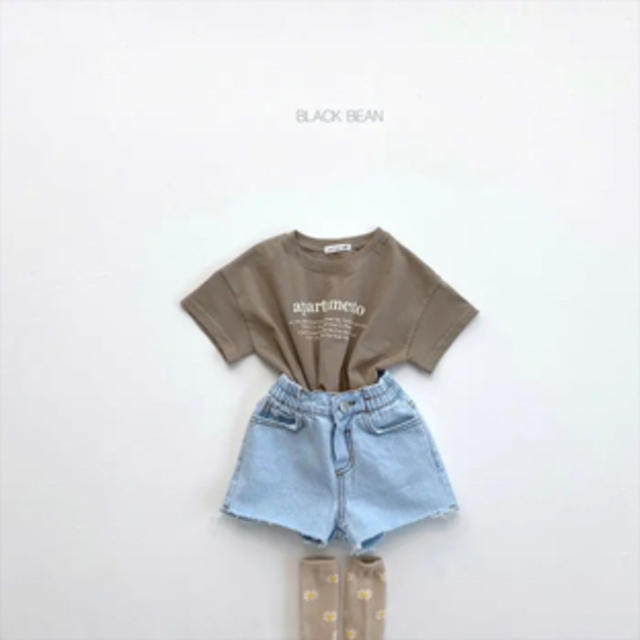 新品　mom blackbean letter t レターt 韓国子供服 レディースのトップス(Tシャツ(半袖/袖なし))の商品写真