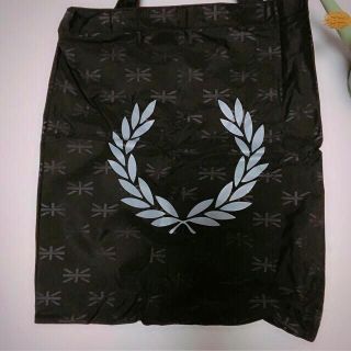 FRED PERRY(ショルダーバッグ)のフリマアイテム一覧 FRED PERRY(ショルダーバッグ)のフリマアイテム一覧