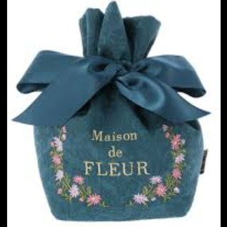 メゾンドフルール(Maison de FLEUR)のMaison de FLEUR 巾着ポーチ(ポーチ)