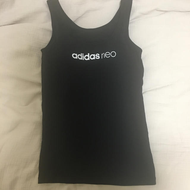 adidas(アディダス)のadidas neo カップ付きタンクトップ レディースのトップス(タンクトップ)の商品写真