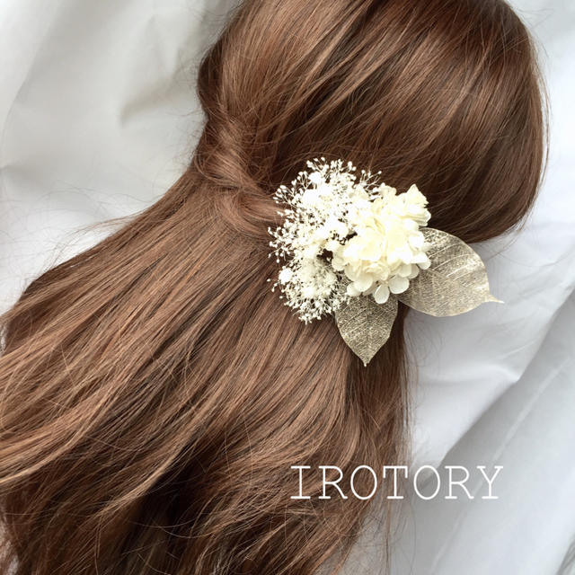 本物のお花の髪飾り Elegant wedding Style ハンドメイドのアクセサリー(ヘアアクセサリー)の商品写真