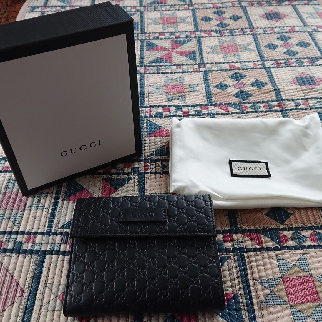 GUCCI　レザー　折り長財布