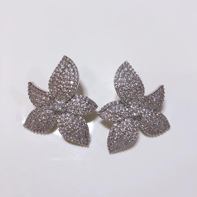 Flower ピアス