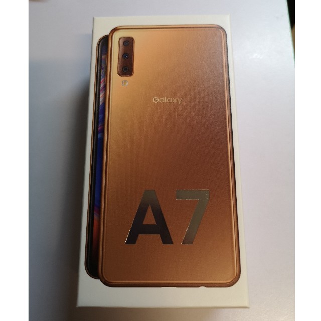 スマートフォン本体Galaxy A7 ゴールド 64 GB SIMフリー