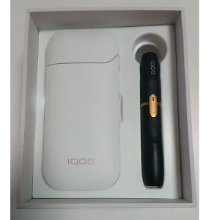 アイコス(IQOS)のなべお様専用 iQOS 2.4 PLUS チャージャー＆ホルダーセット 色違い(タバコグッズ)