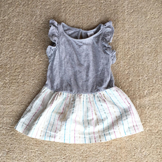 babyGAP(ベビーギャップ)のbaby gap ワンピース 90 キッズ/ベビー/マタニティのキッズ服女の子用(90cm~)(ワンピース)の商品写真