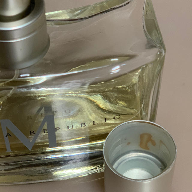 Banana Republic(バナナリパブリック)のBANANA REPUBLIC メンズ 香水 M 残量約40ml コスメ/美容の香水(香水(男性用))の商品写真