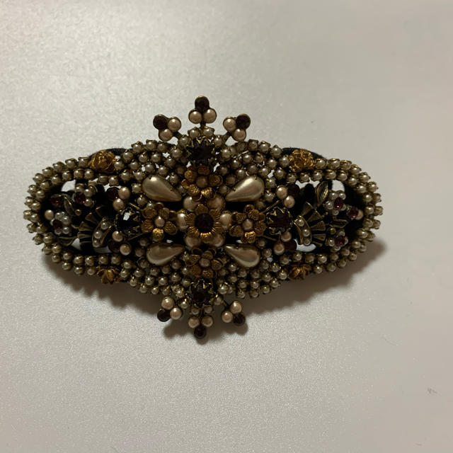 通常在庫品 美品☆ ミハエルネグリンのパール&ワイン花籠バレッタ
