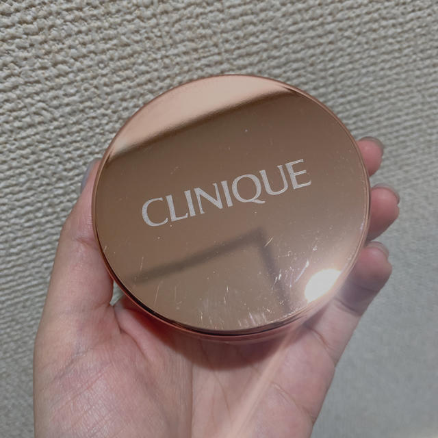 CLINIQUE(クリニーク)のCLINIQUE クッションファンデ コスメ/美容のベースメイク/化粧品(ファンデーション)の商品写真