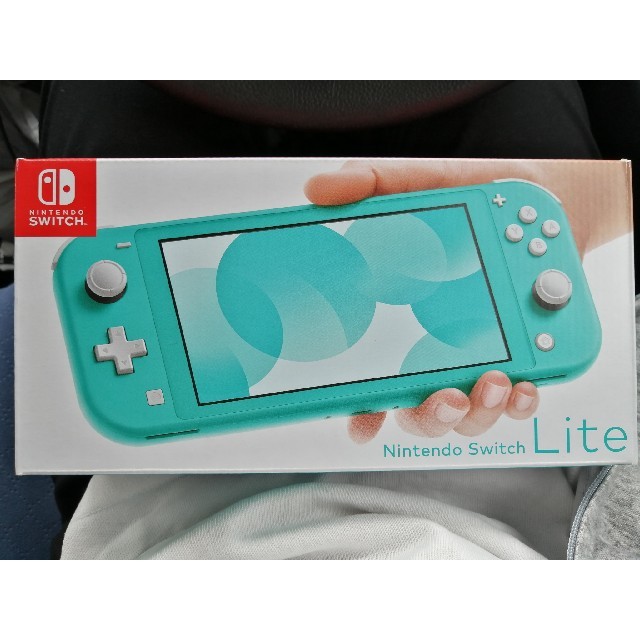 （早いモノ勝ち）Nintendo Switch Lite